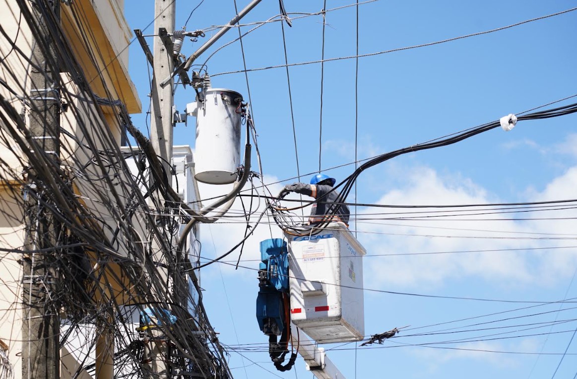 Edesur normaliza a 241,000 clientes como parte de su lucha contra el fraude eléctrico