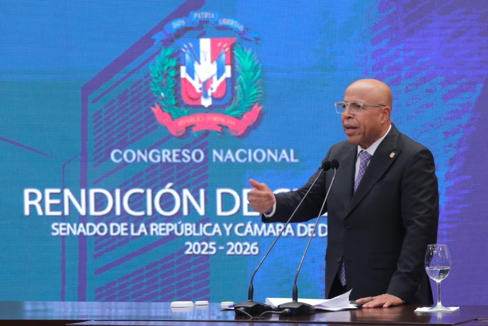 Alfredo Pacheco presenta informe de gestión 2025-2026 