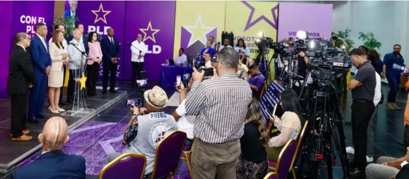 Dirigentes del Partido Revoluciuonario Moderno