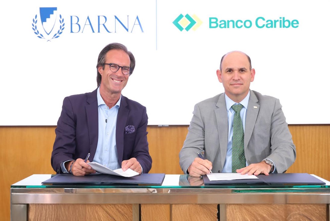 Banco Caribe y BARNA promueven alianza estratégica para fortalecer el liderazgo empresarial