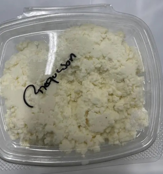 retira queso de NY por riesgo de listeria_ dominicanos lo consumen