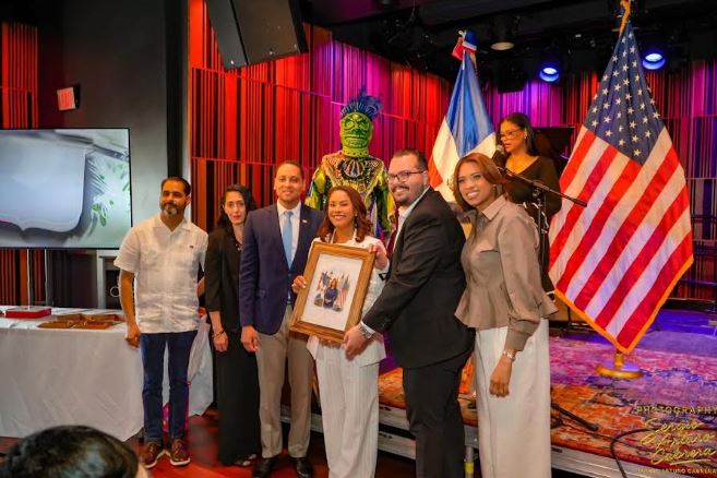 Consulado dominicano en Nueva Orleans presenta logros de la gestión de Yanina Torres