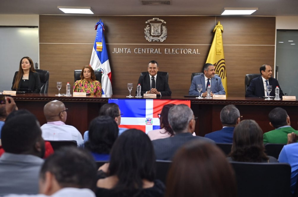 Miembros de la Junta Central Electoral