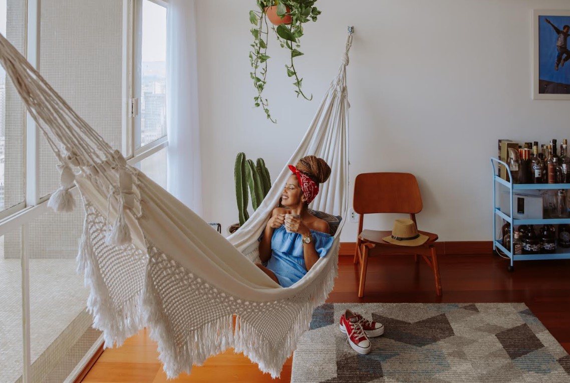 Dominicas representan más del 50 % de anfitriones en Airbnb