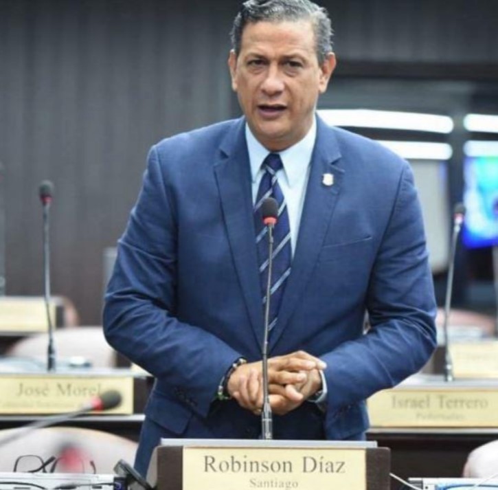 El diputado de la provincia Santiago por el Partido Revolucionario moderno (PRM), Robinson Díaz