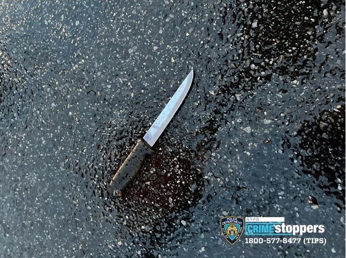 Un hombre murió y otro gravemente herido a puñaladas en el Alto Manhattan; presuntamente son dominicanos