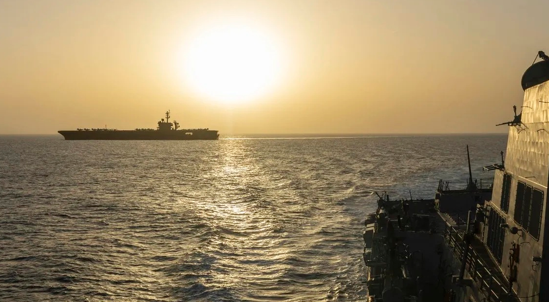 EEUU impide paso 100 barcos comerciales tras bloqueo a Irán