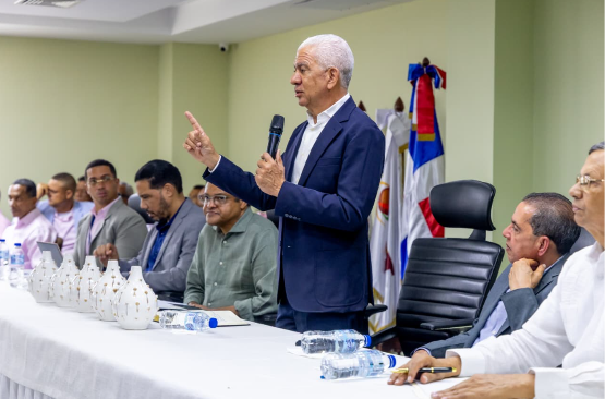 Ricardo de los Santos, presidente de Fenatrado