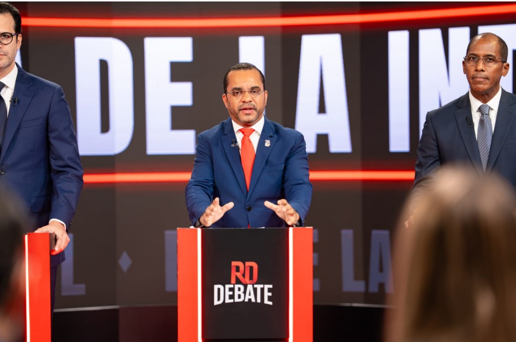 Rector del ITLA destaca en RD Debate 2026 el valor de la inteligencia artificial para TODOS