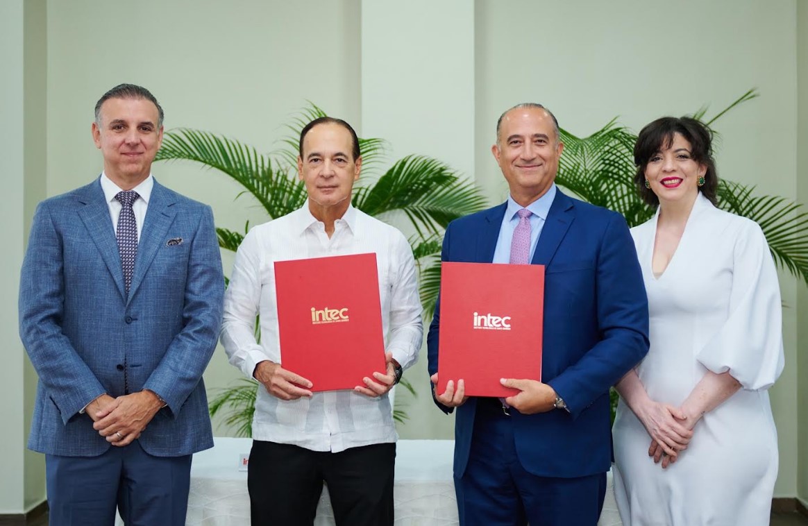 Pioneer e INTEC suscriben acuerdo para impulsar investigación y desarrollo