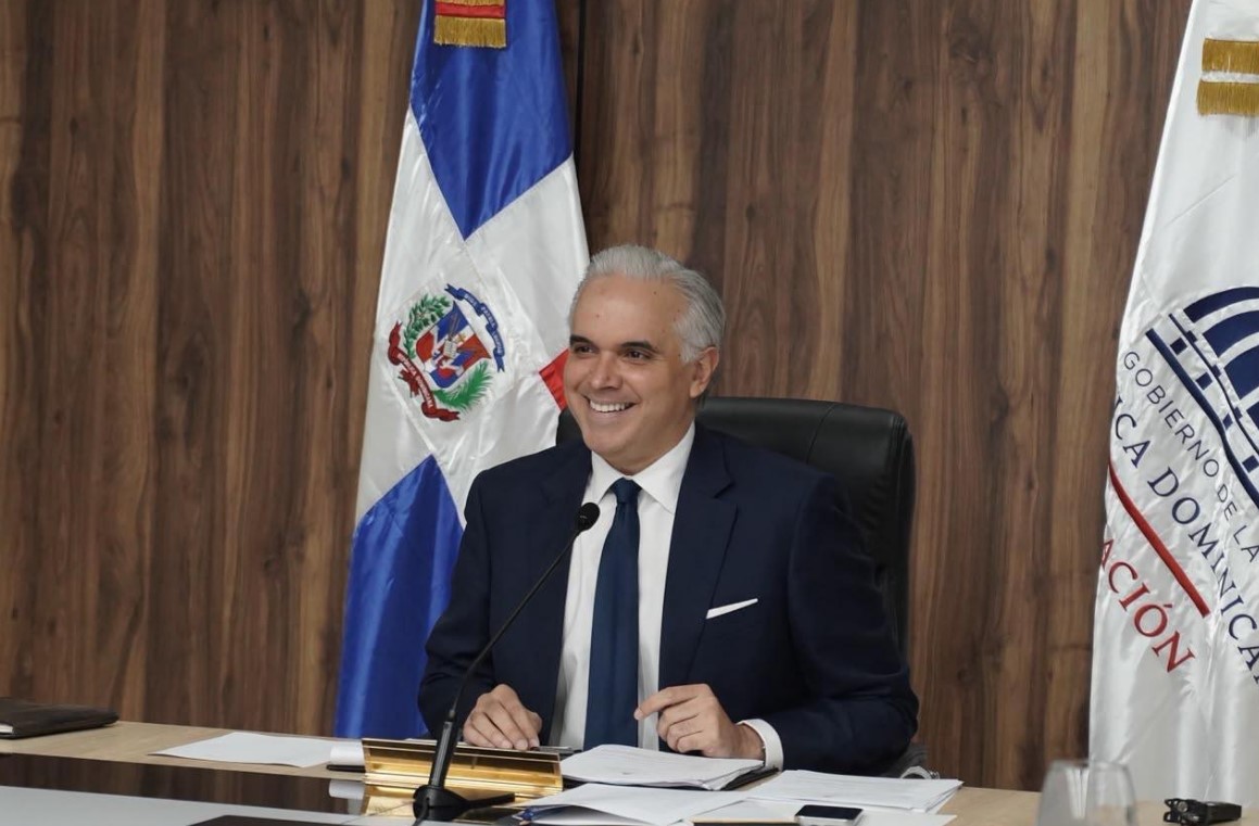 El ministro de Educación, Luis Miguel De Camps