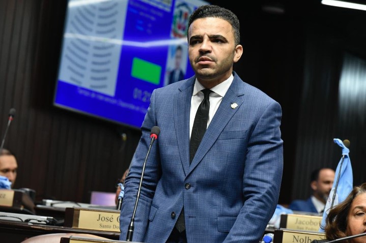El diputado del Partido de la Liberación Dominicana por la provincia de San Cristóbal, Saulo Vega
