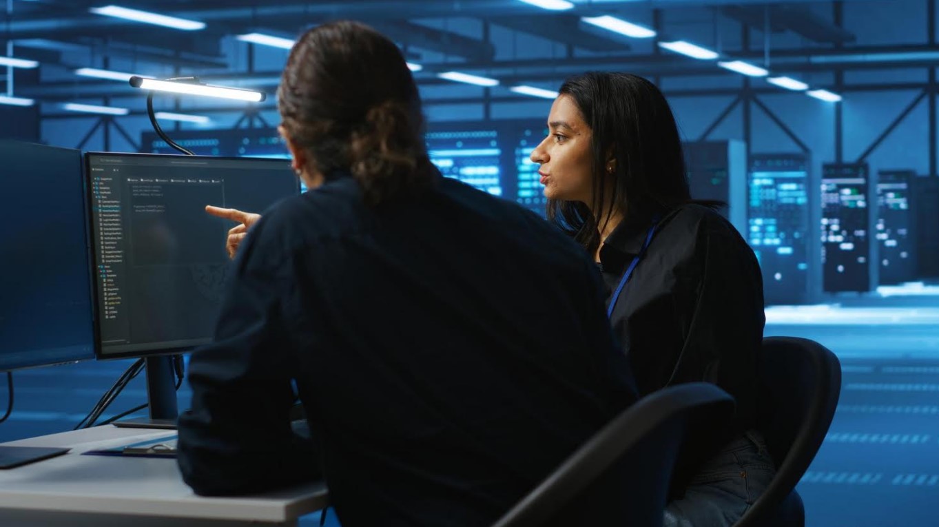 Falta de especialistas frena la ciberseguridad en AL, según Kaspersky