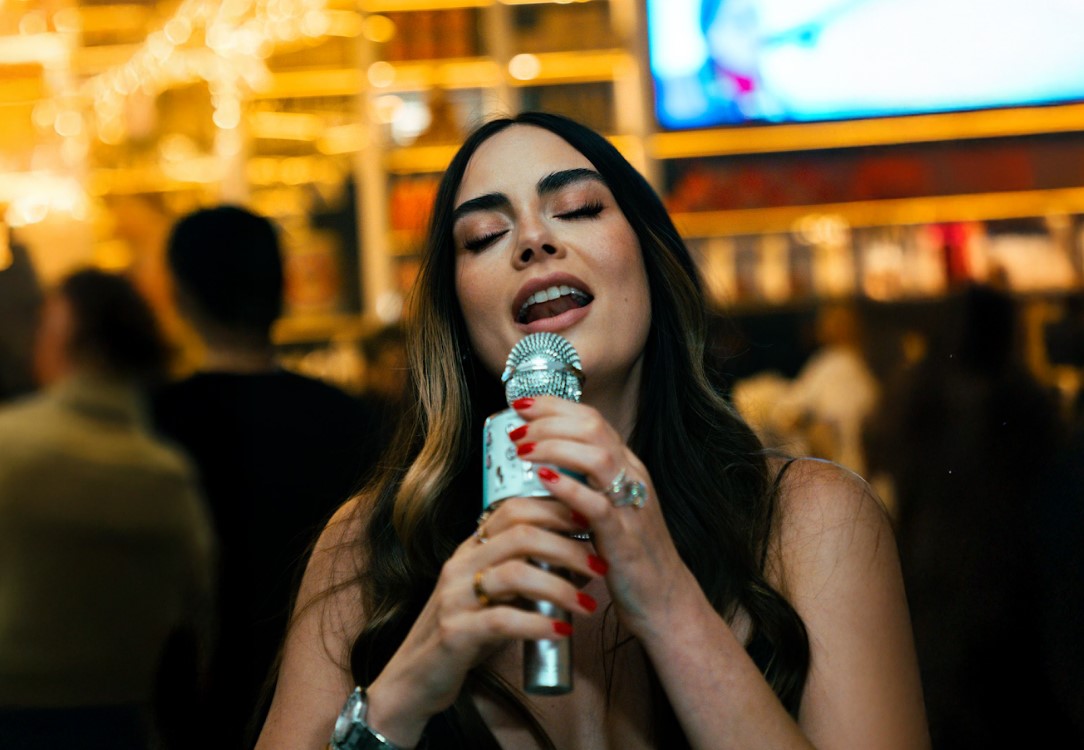 El desamor se canta en grupo: Sala de Despecho llega a Days to Shine