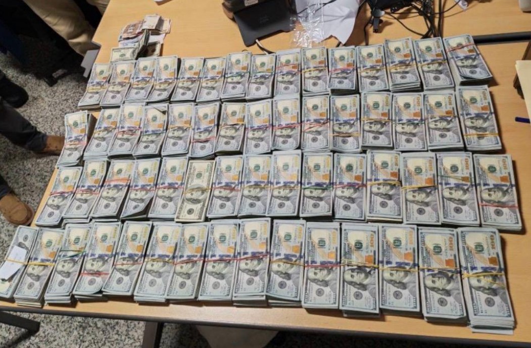 Dólares incautados en el Aeropuerto Internacional de las Américas José Fransicco Peña Gómez