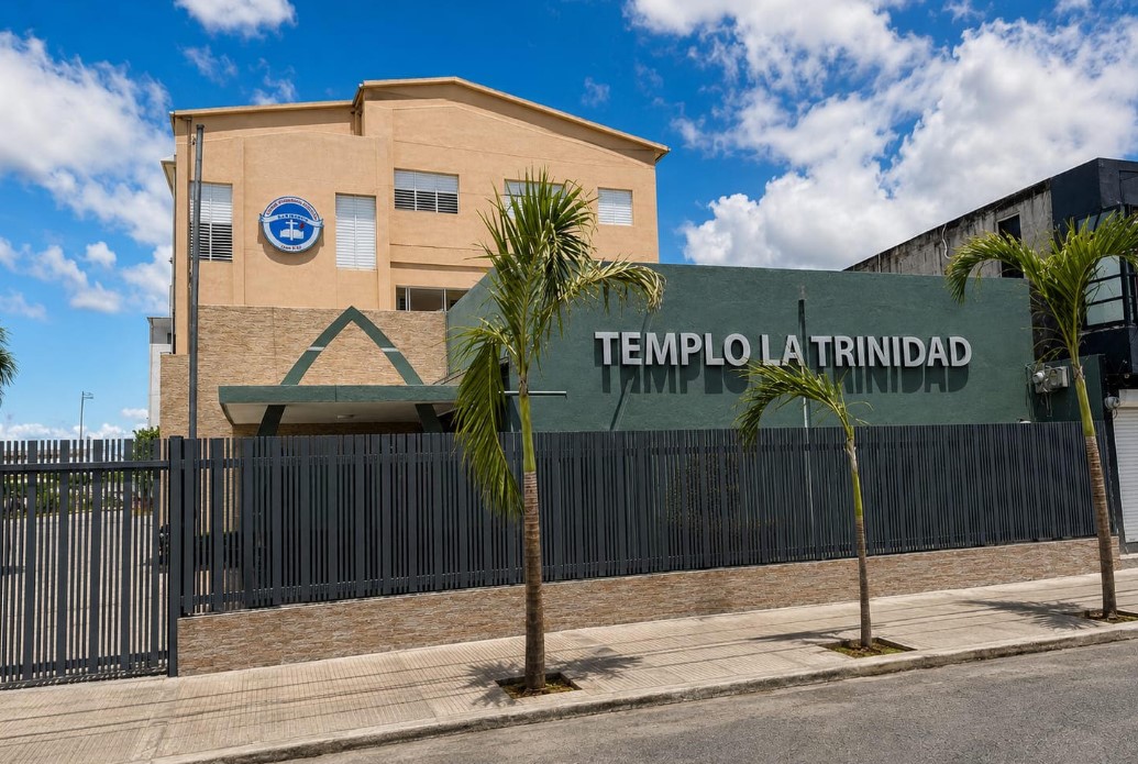 “El Templo la Trinidad celebró su 50 aniversario de fe, esperanza y servicio a la comunidad"