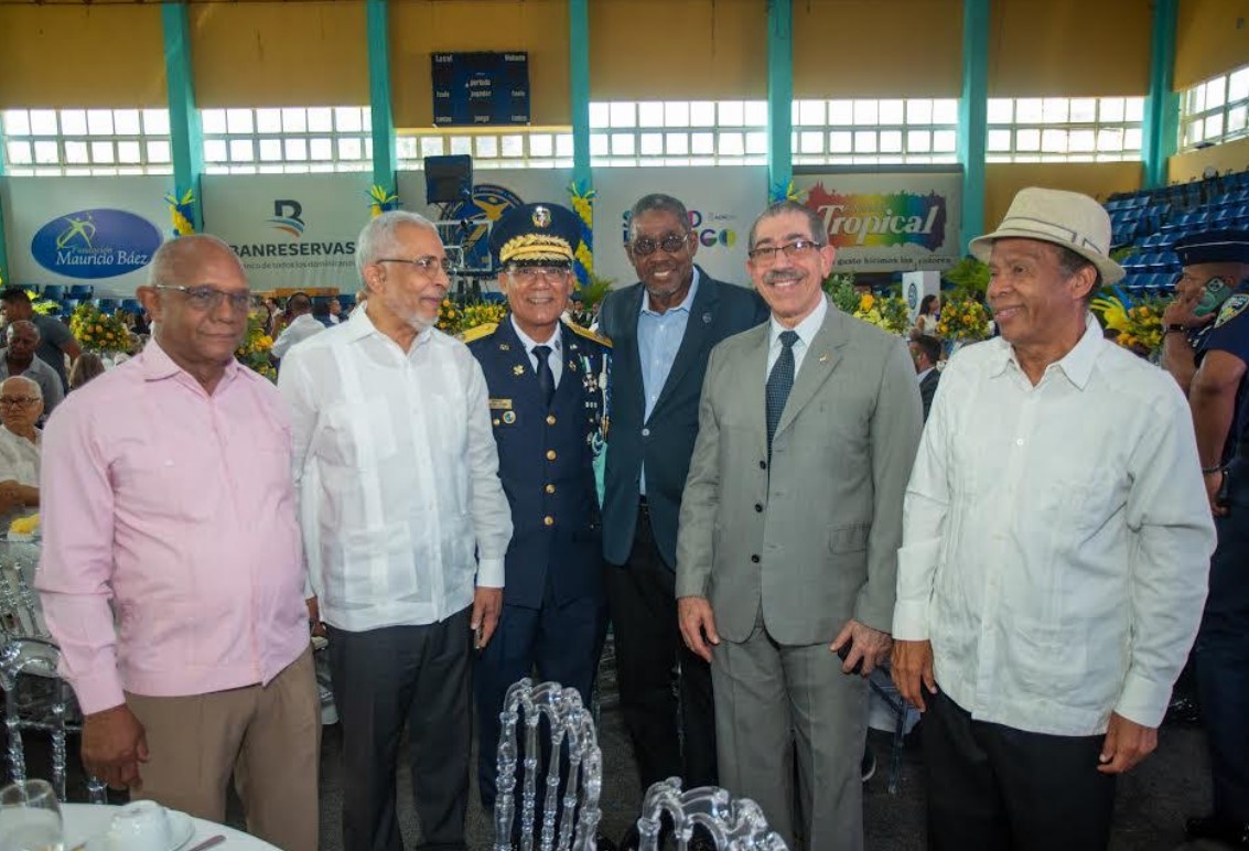 UASD reafirma compromiso con el deporte y la cultura durante acto por el 63 aniversario del Club Mauricio Báez