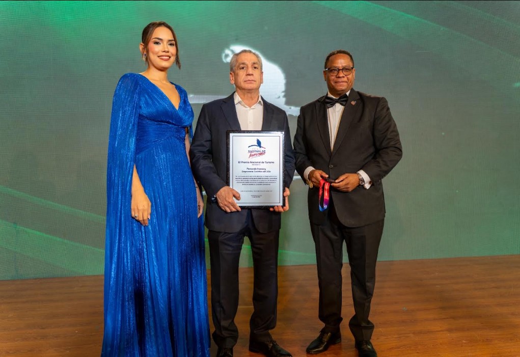 Fernando Hazoury es reconocido como “Empresario Turístico del Año” por el Premio Nacional de Turismo 2026