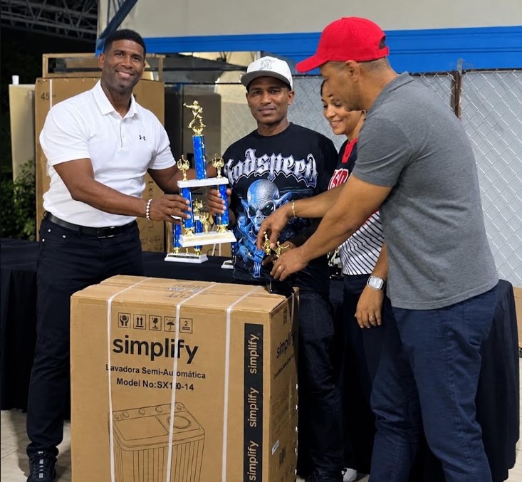¡A puro batazo! La promoción Trabucos-2012 se adueña de la corona del softbol en Lisoa