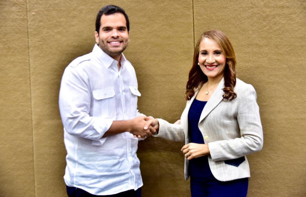 Vicente Sánchez y Zoraima Cuello unen esfuerzos para impulsar tecnología y la innovación en República Dominicana