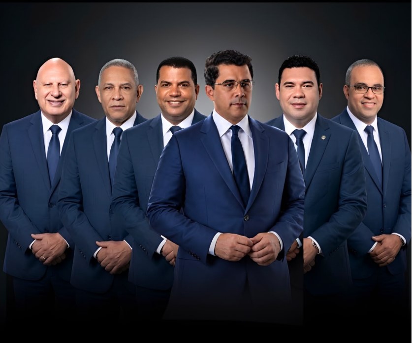 Los Senadores Cholitin, Catrain, Romero, Velazques y Rodriguez se suman con Collado