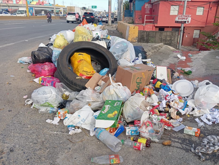Acumulación de basura en el Distrito Nacional